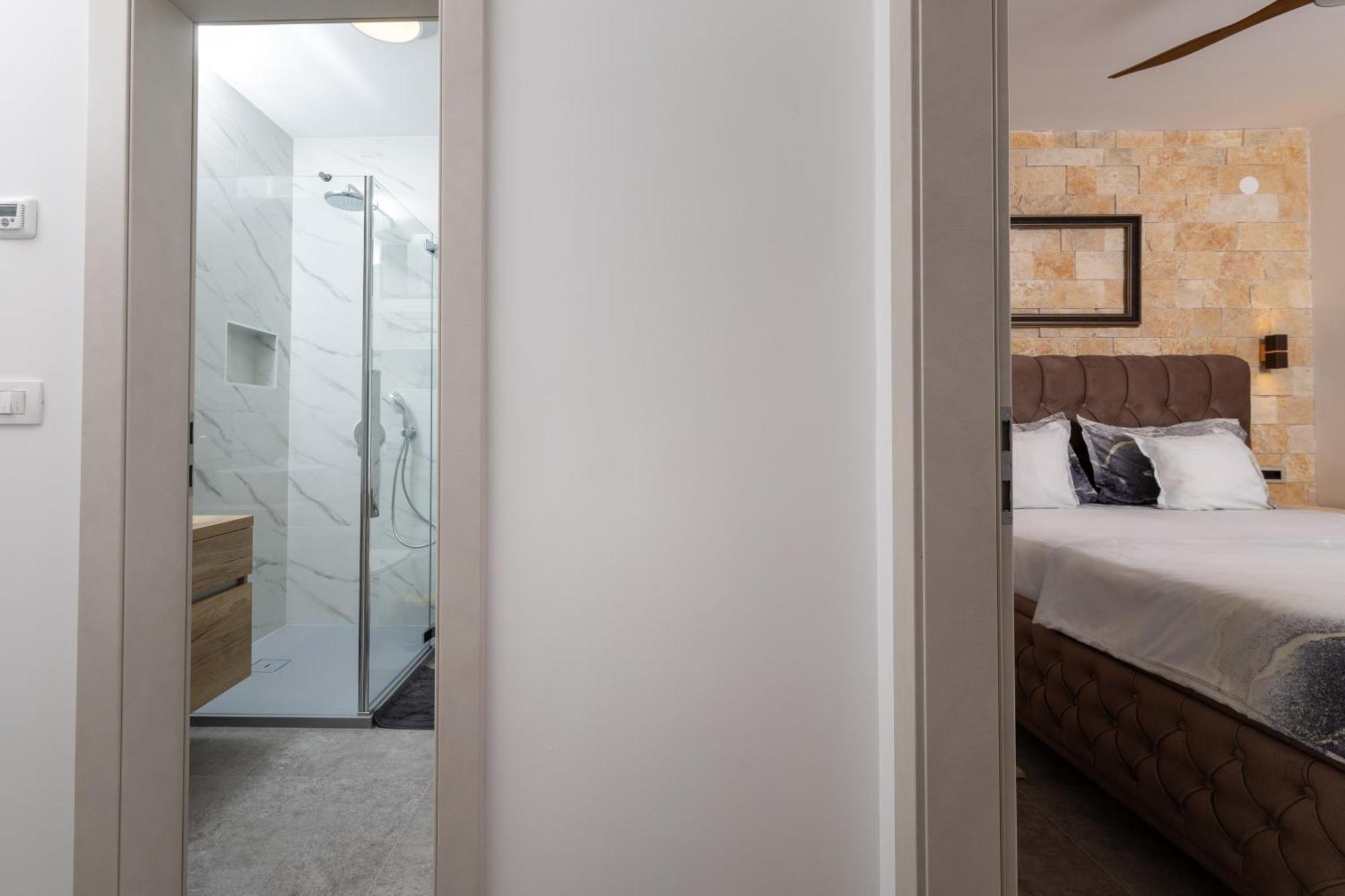 Villa Vista Hvar 耶尔萨 外观 照片