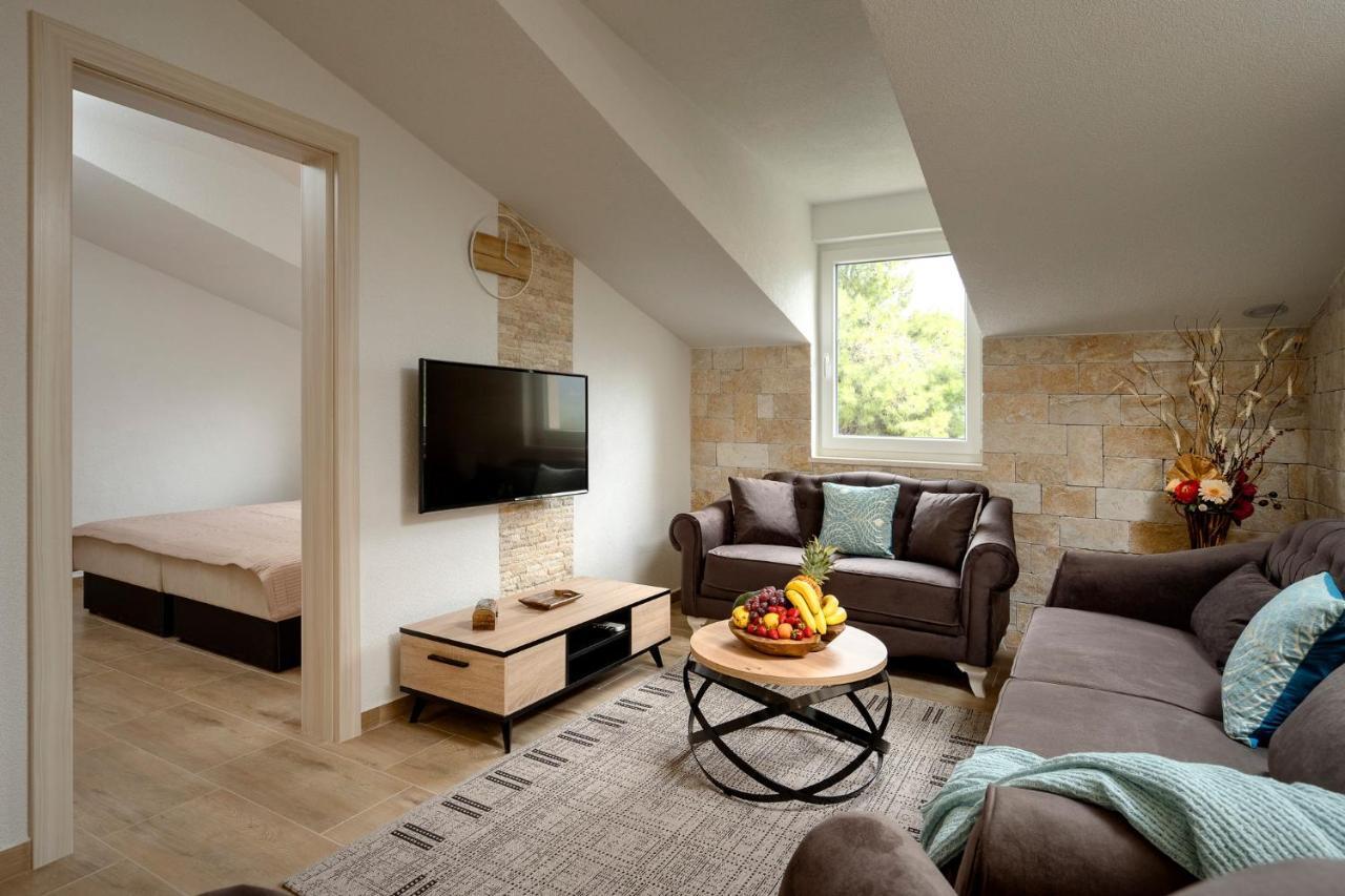 Villa Vista Hvar 耶尔萨 外观 照片