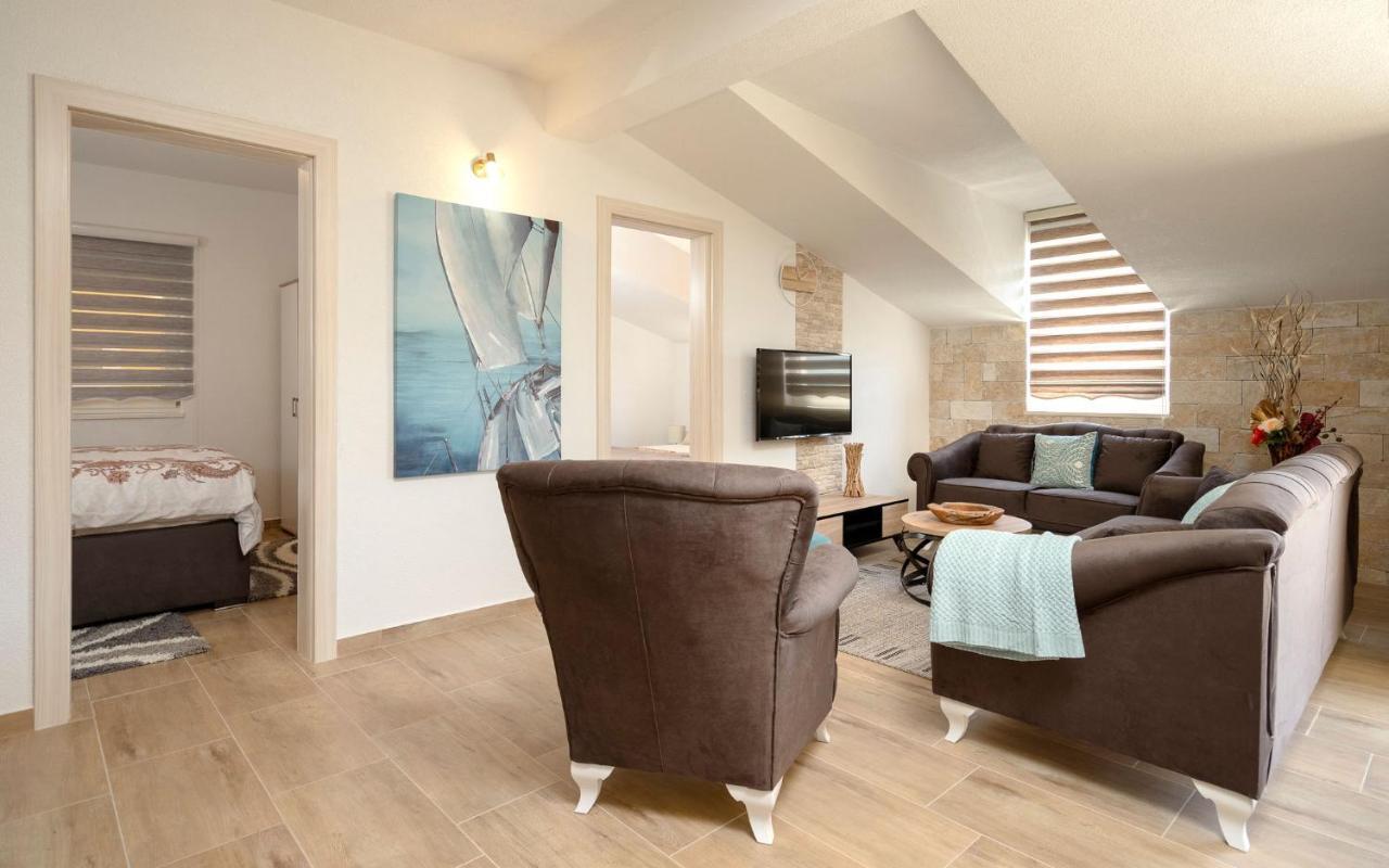 Villa Vista Hvar 耶尔萨 外观 照片