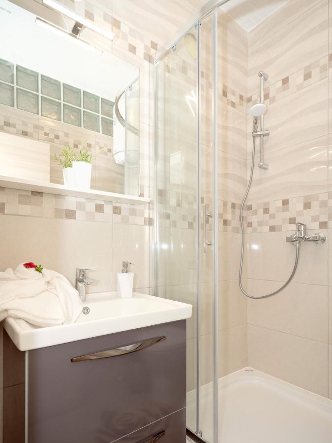 Villa Vista Hvar 耶尔萨 外观 照片
