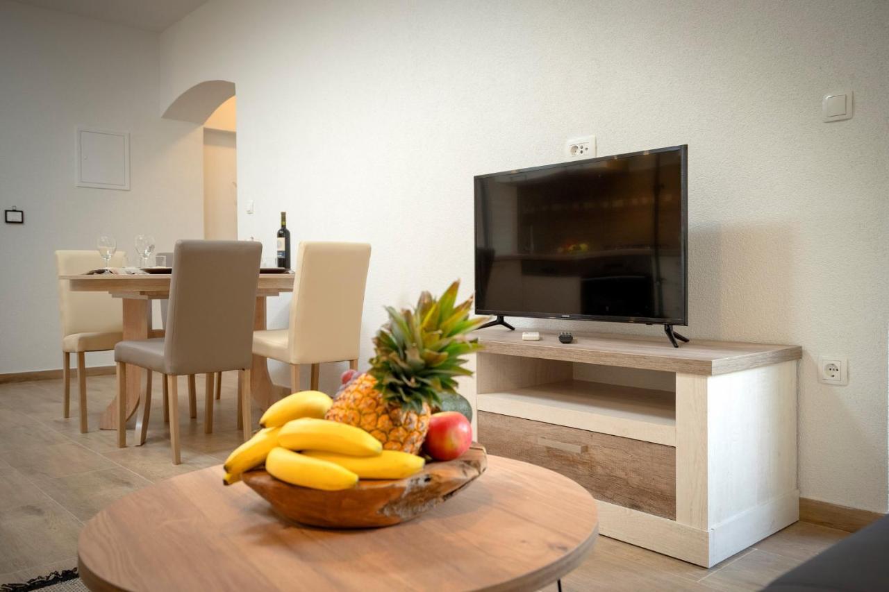 Villa Vista Hvar 耶尔萨 外观 照片